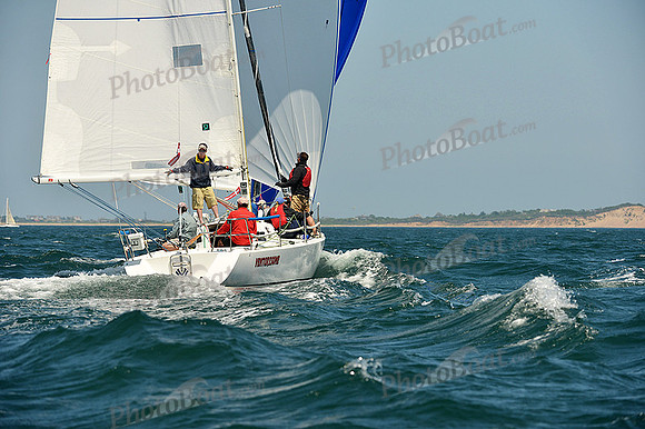 2015 Block Island Race Week B 327