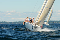 2011 J105 NAs A 201