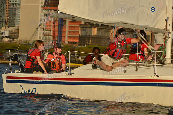 2016 NY Architects Regatta_1220