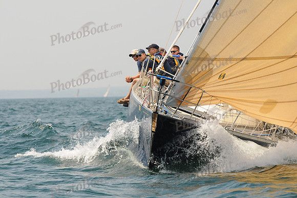 2010_Newport_Bermuda 836