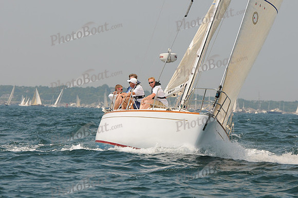 2010_Newport_Bermuda 380