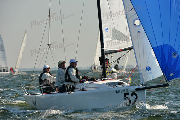 2016 J70 Midwinters C_0083