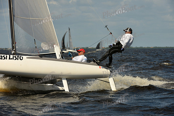 2015 F18 Americas C 810