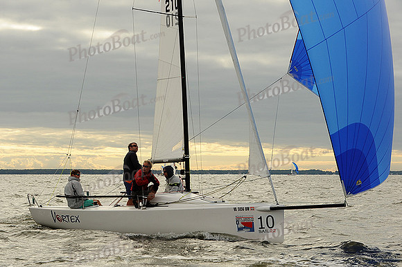 2013 J70 NAs E 103
