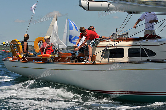2012 Newport Bermuda 240