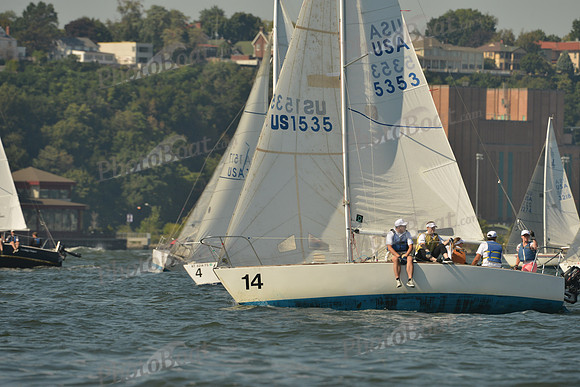 2015 NY Architects Regatta A 127