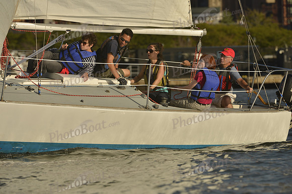 2016 NY Architects Regatta_0958