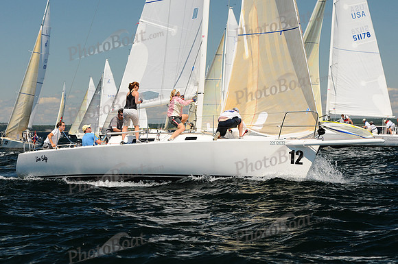 2011 J105 NAs A 967