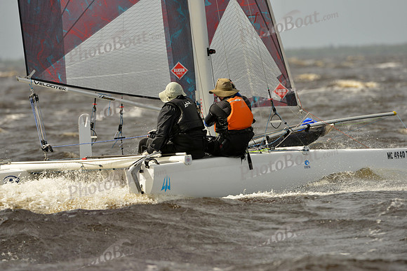 2015 F18 Americas A 582