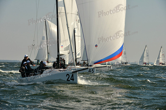 2016 J70 Midwinters C_0128