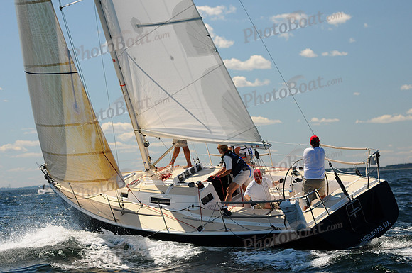 2011 J105 NAs B 046