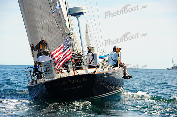 2014 Newport Bermuda A 495
