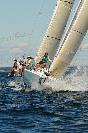 2011 J105 NAs A 178