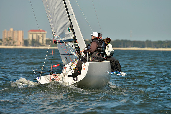 2016-2017 Quantum J70 Winter Series I_0575