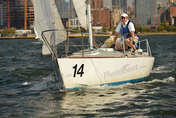 2015 NY Architects Regatta A 452