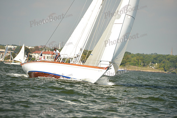 2015 IHYC Classic Yacht Regatta 105