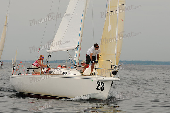 2011 J105 NAs D 200