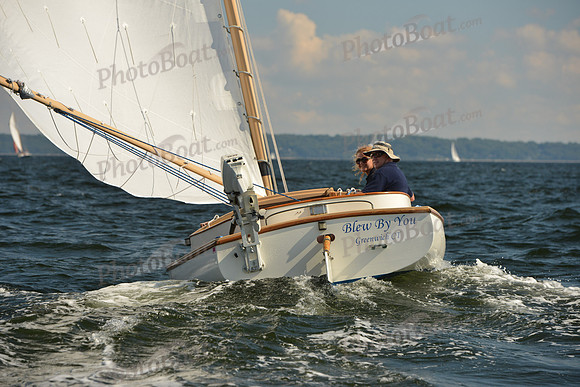 2015 IHYC Classic Yacht Regatta 811