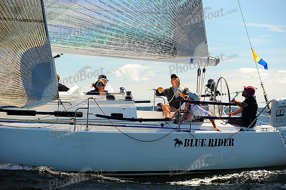 2014 Vineyard Race A 1230