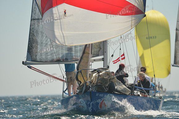 2015 Block Island Race Week B 551