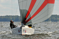 2013 J70 NAs F 410