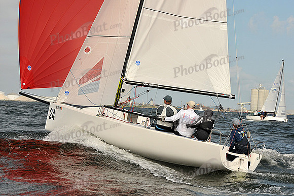 2014 J70 Winter Series A 1571