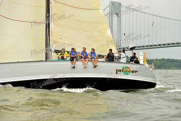 2017 Around Long Island Race_1637