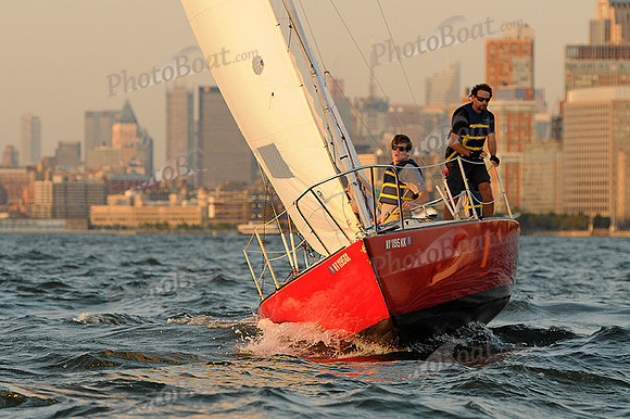 2012 NY Architects Regatta 830