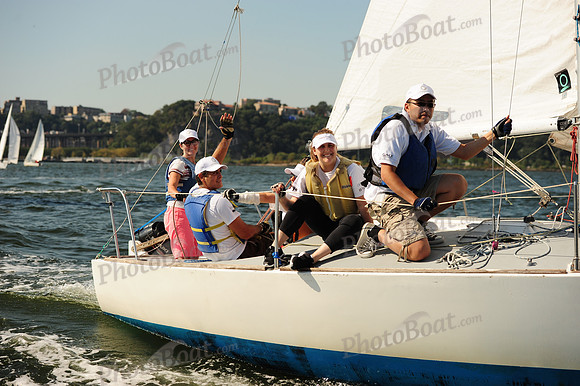 2015 NY Architects Regatta B 387