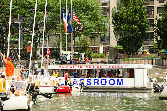 2014 NY Architects Regatta 020