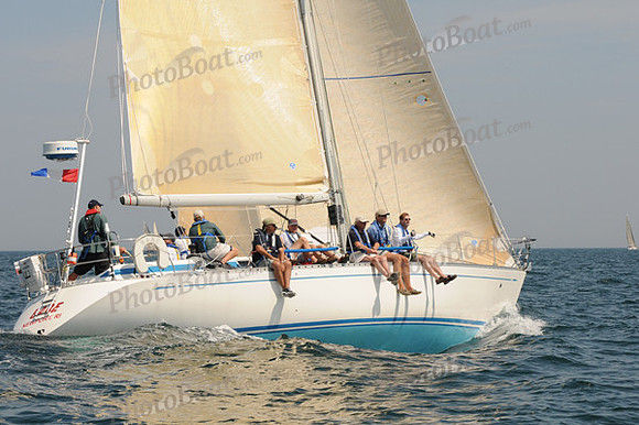 2010_Newport_Bermuda 950
