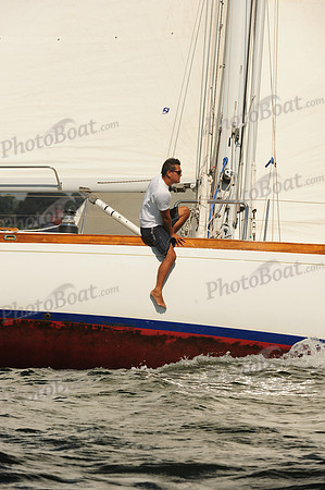 2015 IHYC Classic Yacht Regatta B 132