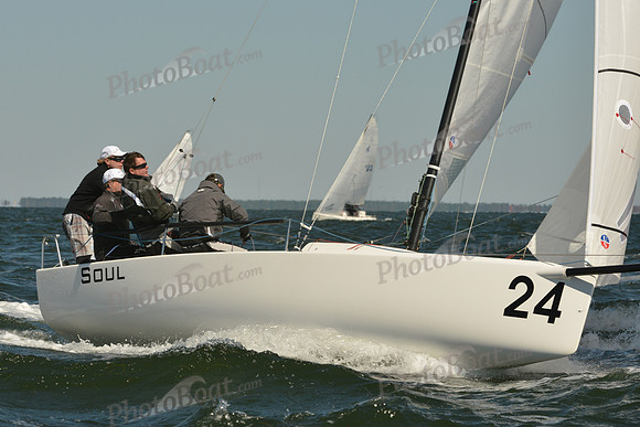 2016 J70 Midwinters A_1158