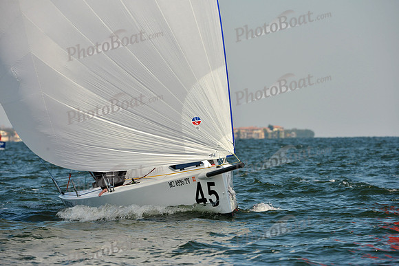 2016 J70 Midwinters C_0592