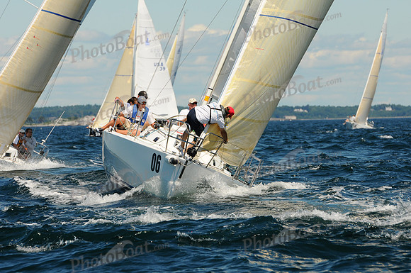 2011 J105 NAs A 282