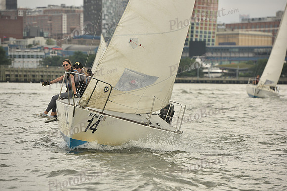 2018 NY Architects Regatta A_1044