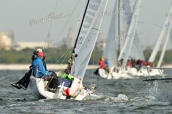 2015 J70 Winter Series B 910