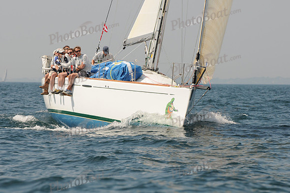 2010_Newport_Bermuda 1330