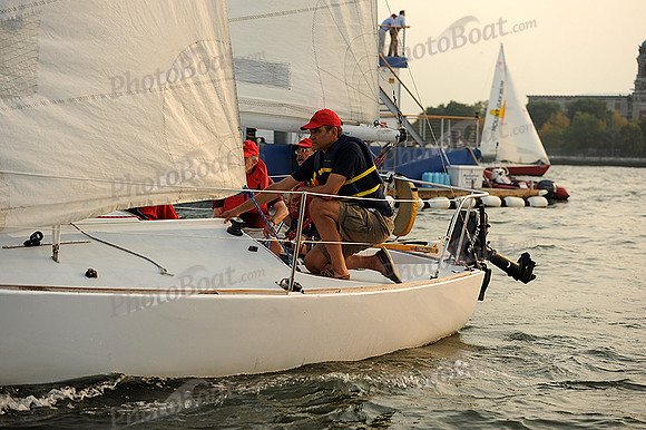 2013 NY-Architects-Regatta 396