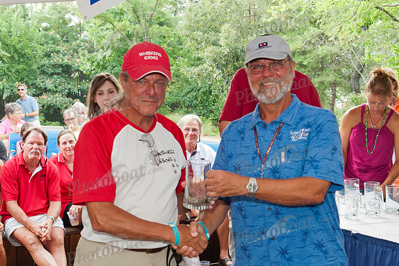 awards_AMC_7052