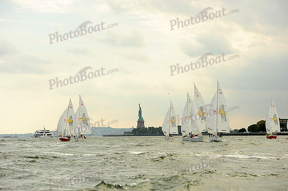 2014 NY Architects Regatta 630