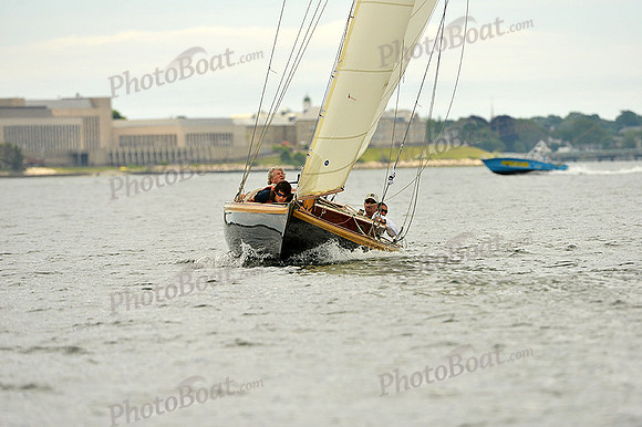 2015 NYYC Annual Regatta C 242