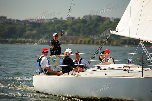 2015 NY Architects Regatta B 037