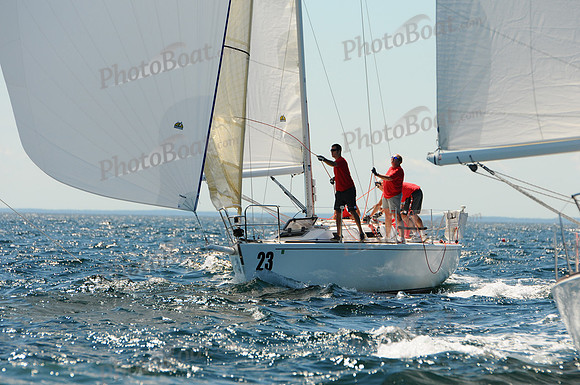 2011 J105 NAs A 764