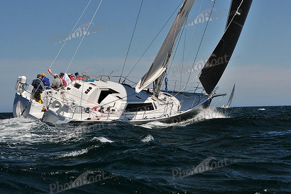 2012 Newport Bermuda 1400