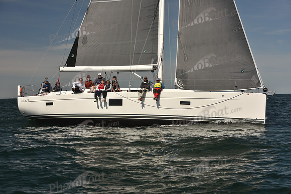 2024 Figawi 2210
