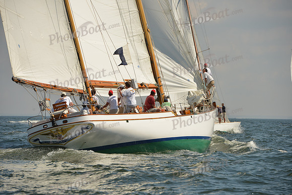 2015 IHYC Classic Yacht Regatta 136