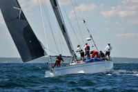 2012 Newport Bermuda 660