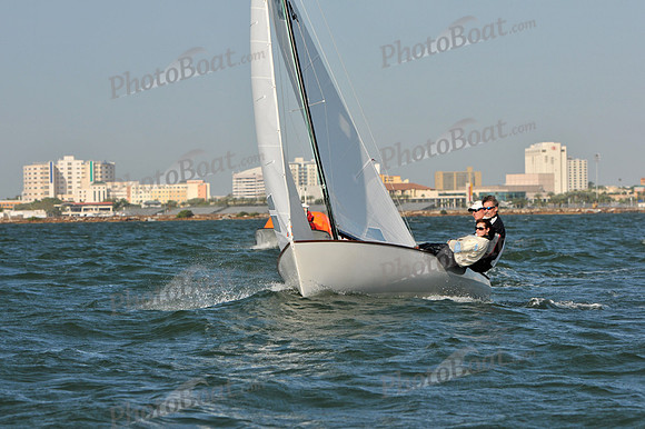 2012 Thistle Midwinters B 061