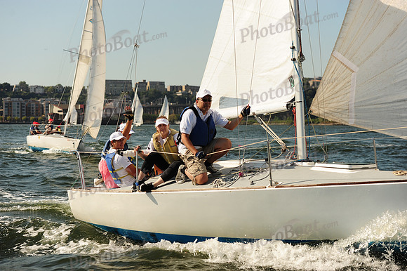 2015 NY Architects Regatta B 385